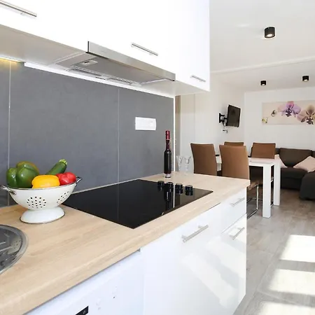 Amazing In With Wifi Holiday home Murter