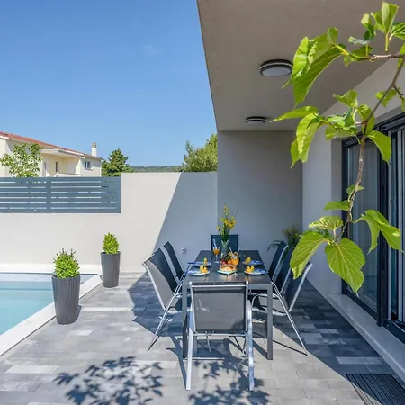 Amazing In With Wifi Nyaraló *