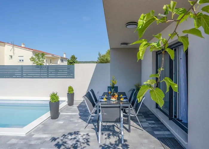 Amazing In With Wifi Vikendica *