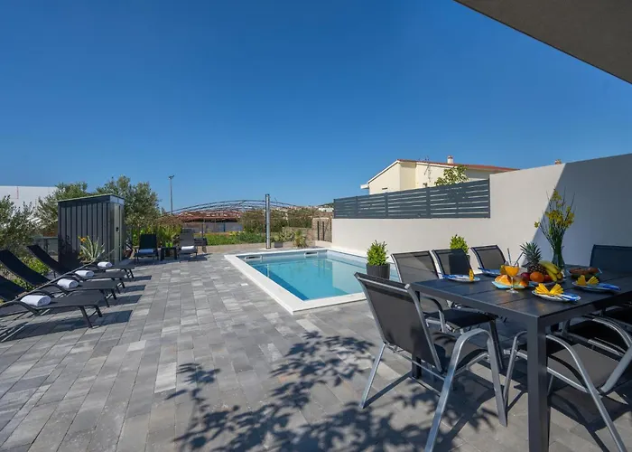 Amazing In With Wifi Vikendica Vodice